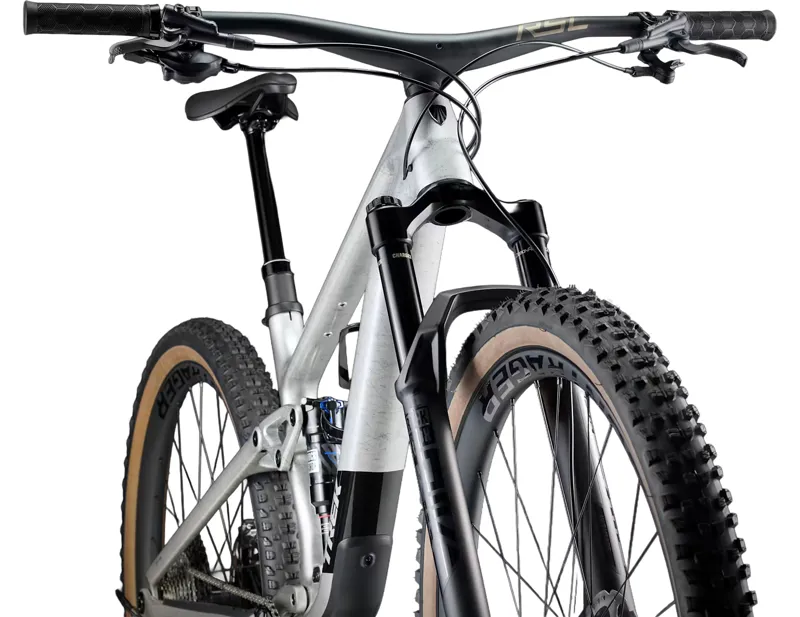 Trek Top Fuel 9.9 XTR Gen 4 Full Suspension Mountain Bike 2025 in Lunar Silver-3