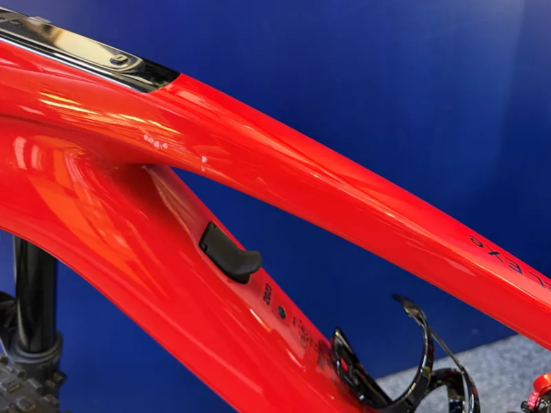 EX DISPLAY Trek Medium Fuel EXe 9.7 SLX/XT Electric Full Suspension Mountain Bike 2025 in Lava Red-2