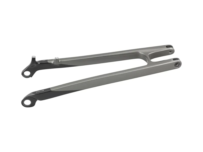 Balfes Bikes Trek 2025 Slash+ Carbon Seatstay in Mercury | Free postage over £30, £10 off first order, price match & 0% finance.