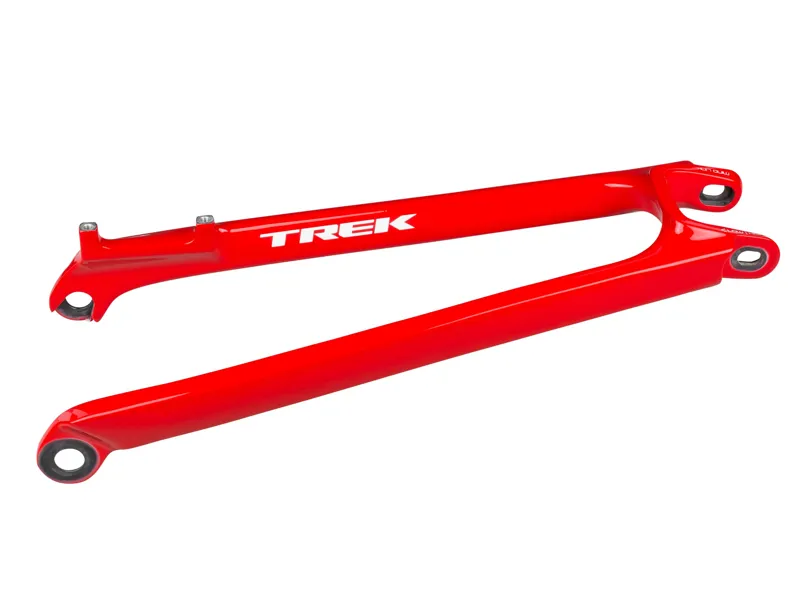 Balfes Bikes Trek Session Carbon 27.5 2018 Chainstay in Viper Red | Free postage over £30, £10 off first order, price match & 0% finance.