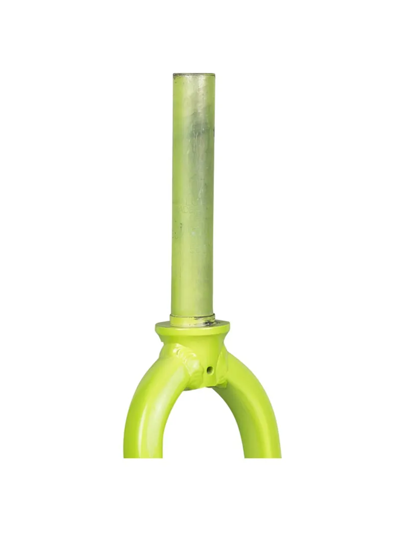 Trek Wahoo 24in Kids' Rigid Fork in Volt-1