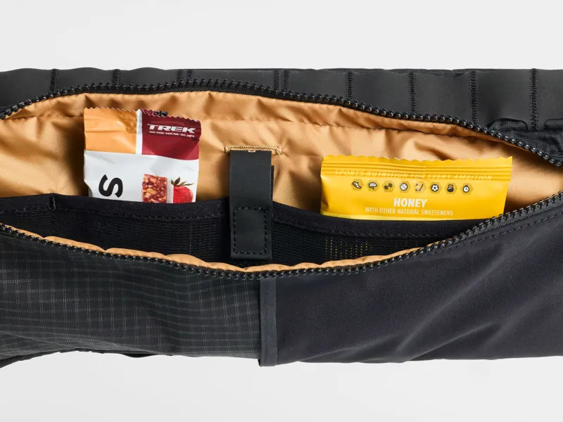 Trek Adventure Frame Bag in Black-2