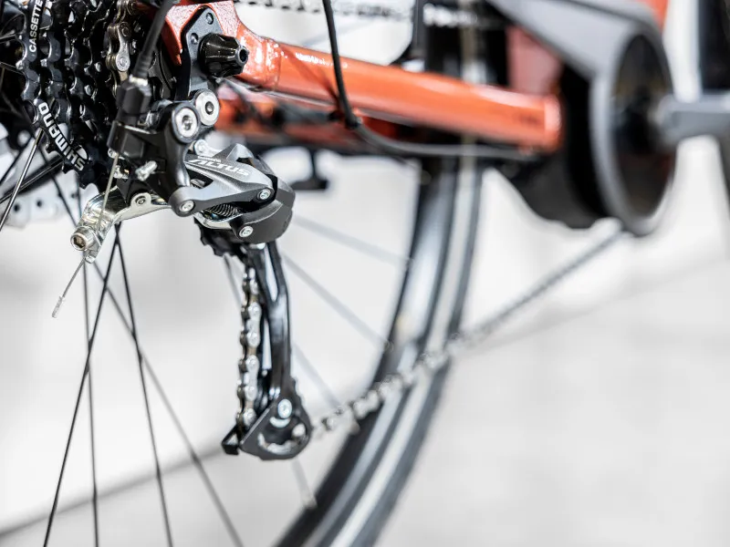 Trek Verve+ 1 Lowstep 400Wh Electric Hybrid Bike 2024 in Penny Flake Orange-6