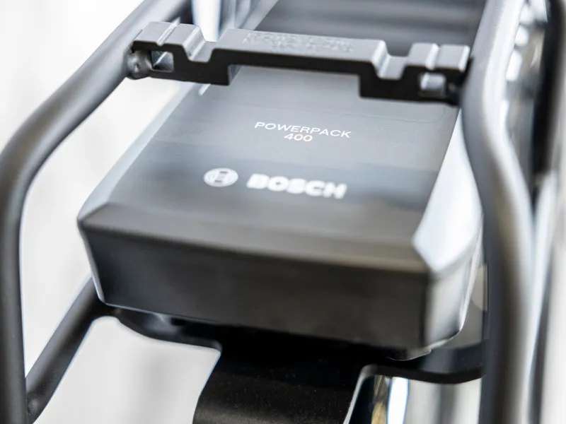 Trek Verve+ 2 Lowstep 400Wh Electric Hybrid Bike 2024 in Black-2