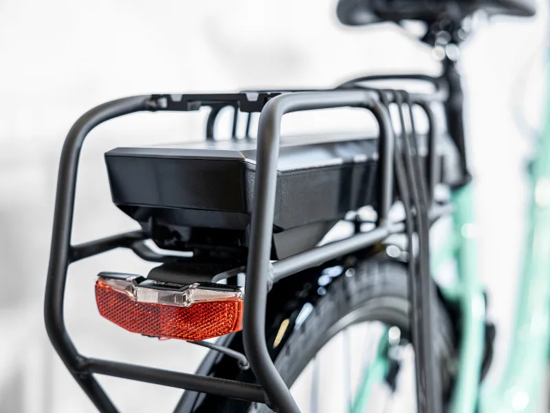 Trek Verve+ 2 Lowstep 400Wh Electric Hybrid Bike 2024 in Blue Sage-8