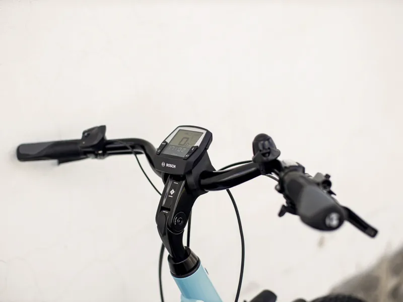 Trek Verve+ 2 Lowstep 500wh Electric Hybrid Bike 2025 in Azure Blue-4