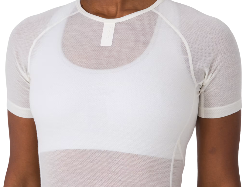 Rapha Women's Short Sleeve Merino Lightweight Base Layer in Cream-4