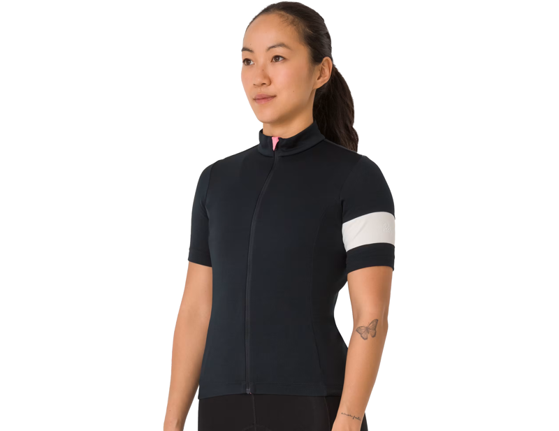 Rapha Women's Classic Short Sleeve Jersey II in Black/White-2