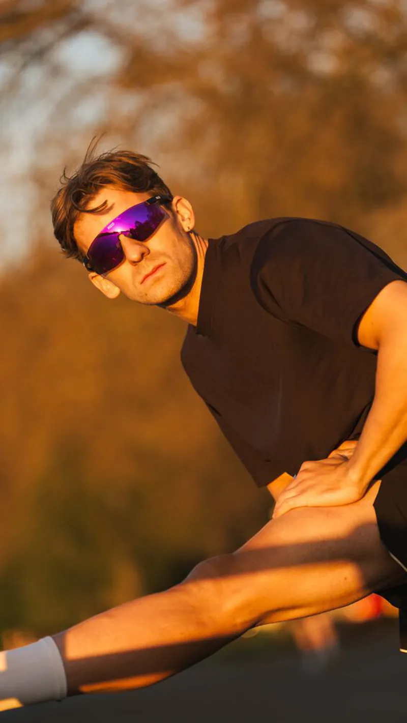 Koo Nova Sunglasses in Black Matt/Fuchsia Mirror-3