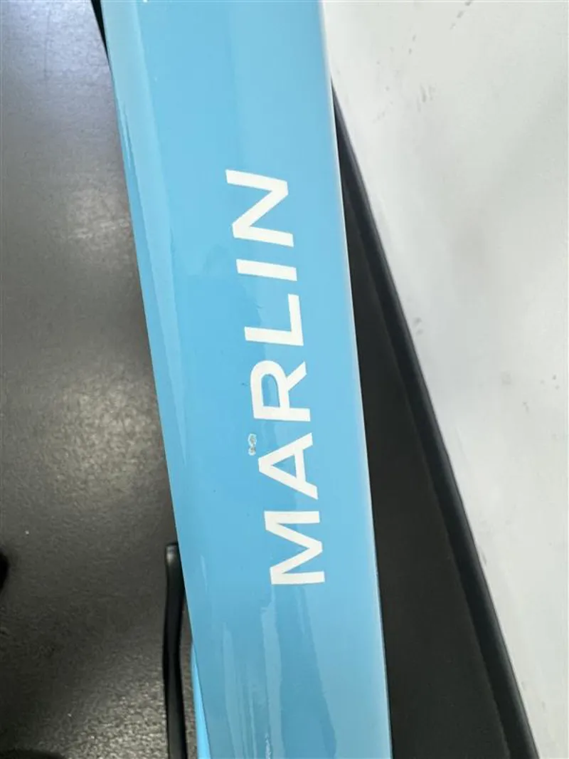 EX DISPLAY Trek Marlin 7 Gen 3 Hardtail Mountain Bike MediumLarge 2023 in Azure Blue-2