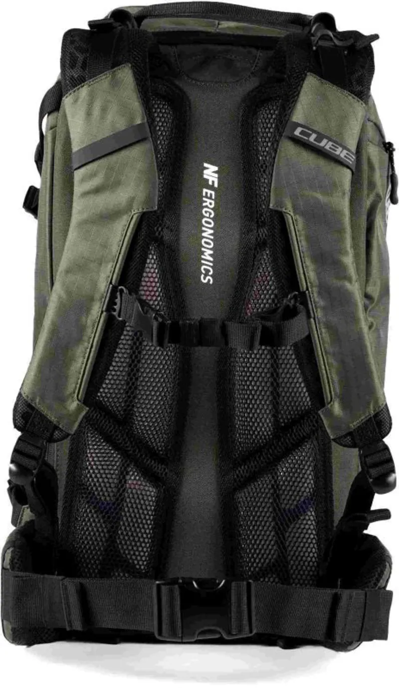 Cube Atx 22 Backpack in Reed Green-1