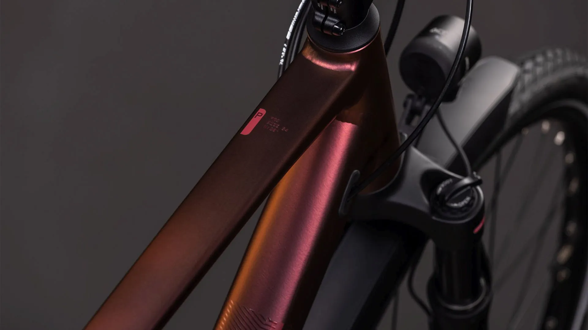 Cube Kathmandu Pro Hybrid Bike 2026 in Sunglow/Prizm