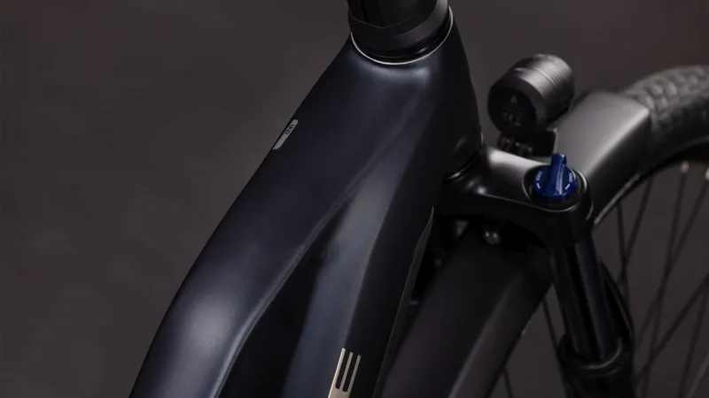 Cube Touring Hybrid One 600 Trapeze Hybrid Bike 2026 in Coal/Chrome-1