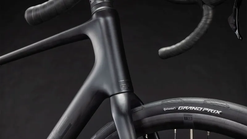 Cube Attain C:62 Race Road Bike 2026 in Blackline-6