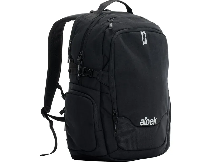 Albek Dudley Backpack in Covert Black