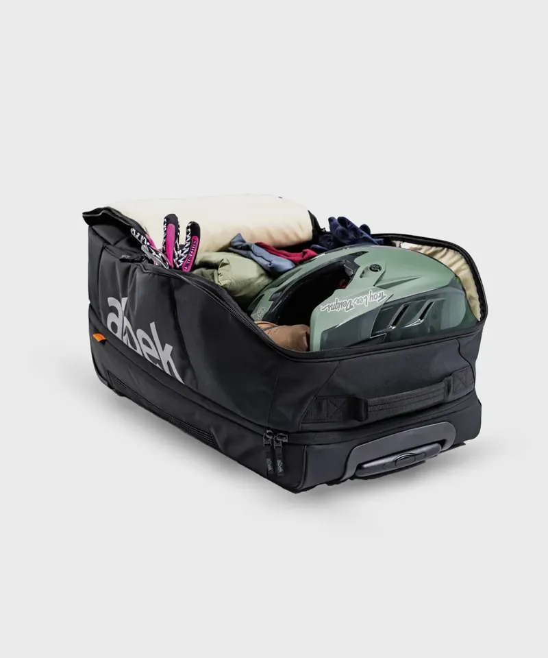 Albek Econo Haul Gear Bag in Covert Black-2