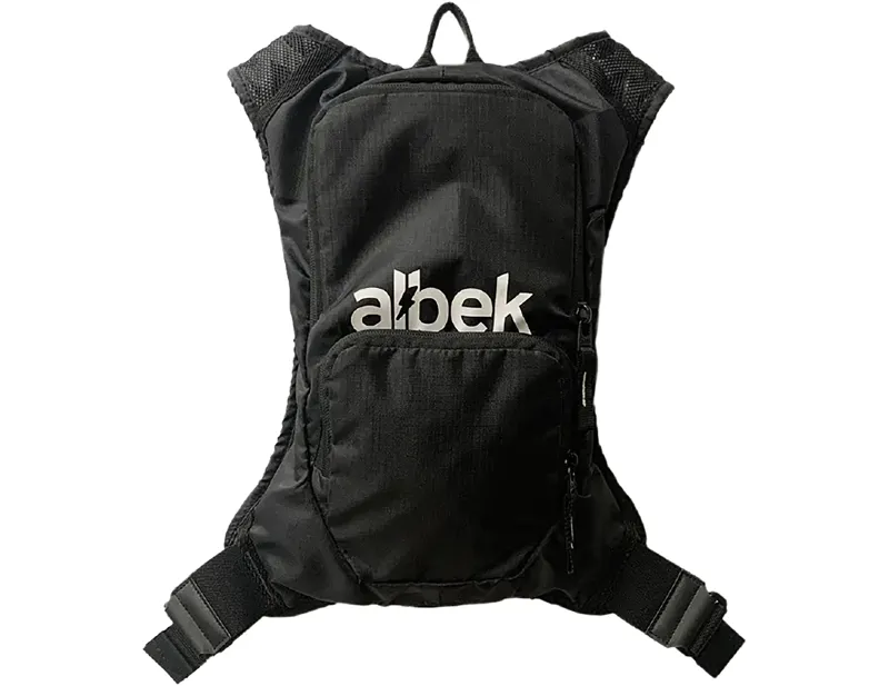 Balfes Bikes Albek H20-Haul Four Hydration Pack 2L in Covert Black | Free postage over £30, £10 off first order, price match & 0% finance.