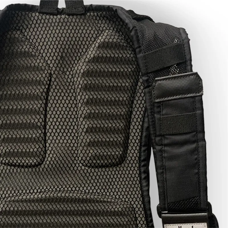 Albek H20-Haul Four Hydration Pack 2L in Covert Black-5