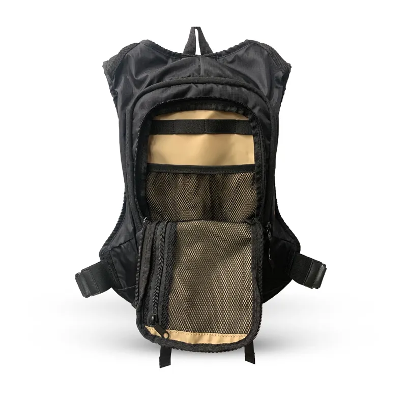 Albek H2O Hauler Eight Hydration Pack 3L in Covert Black-3