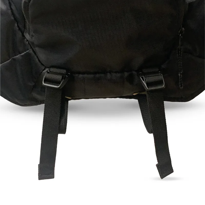Albek H2O Hauler Eight Hydration Pack 3L in Covert Black-7