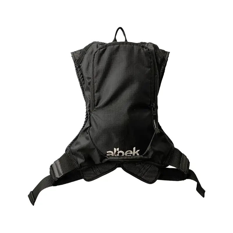 Balfes Bikes Albek H2O Haul Three Hydration Pack 1.5L in Covert Black | Free postage over £30, £10 off first order, price match & 0% finance.