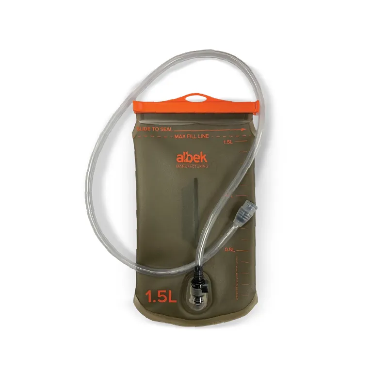 Albek H2O Haul Three Hydration Pack 1.5L in Covert Black-7