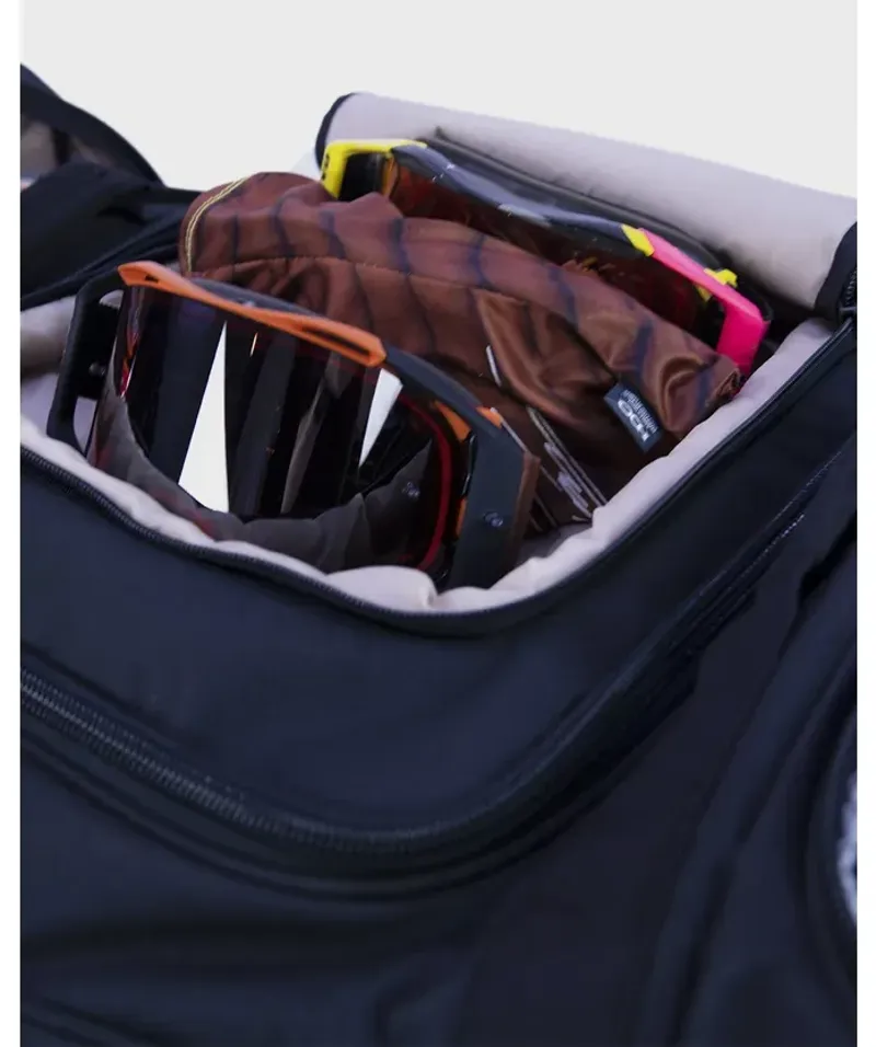 Albek Meridian Gear Bag in Covert Black-4