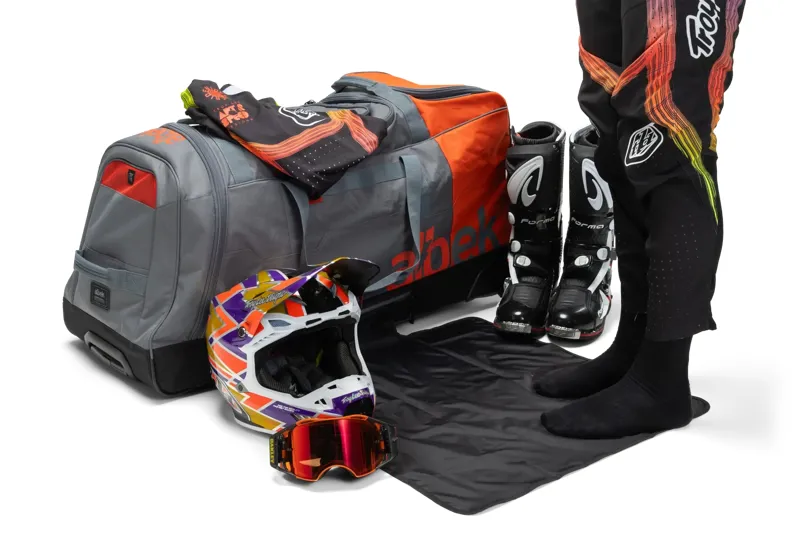 Albek Meridian Gear Bag in Steel Grey-3