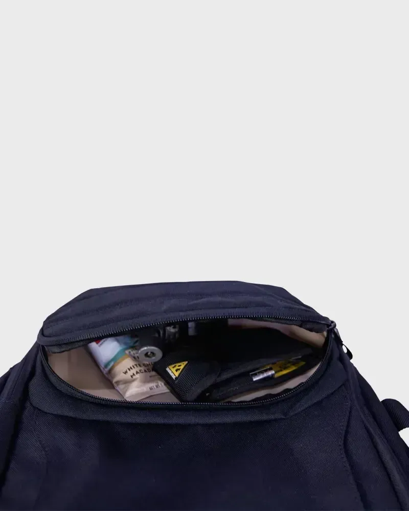 Albek Skytrail 51 Duffel Bag in Covert Black-8