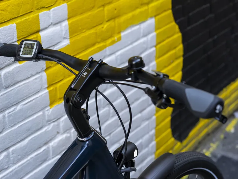 Trek Allant+ 7 Mens 250W Electric Hybrid Bike 2022 in Nautical Navy-4