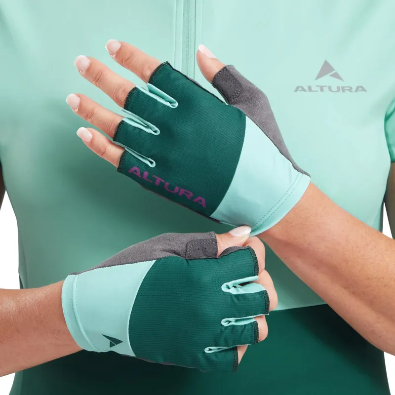 Altura Airstream Cycling Mitts in Forest Green-3
