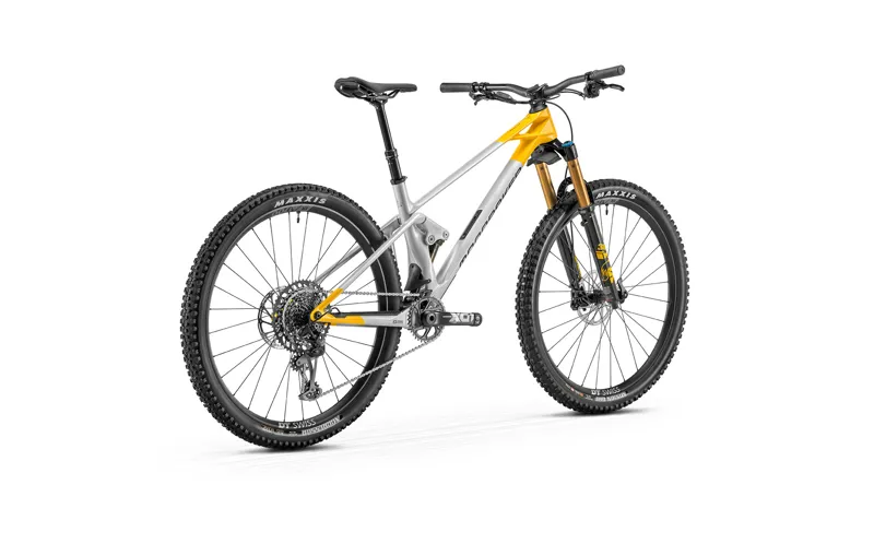 Mondraker Raze Carbon R Full Suspension Mountain Bike 2022 in Silver Yellow -2