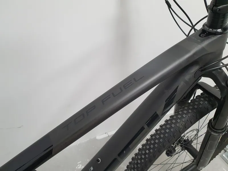 Ex Display Trek Top Fuel 9.8 GX Full Suspension Mountain Bike 2020 in Black Medium-3