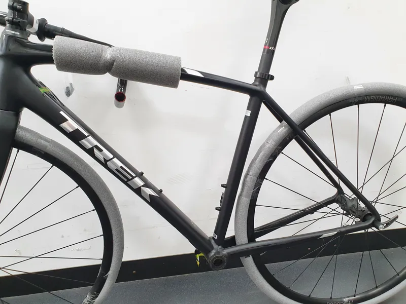 Ex Demo Trek Emonda ALR Disc Road Bike Frameset 2020 in Black 52cm-6