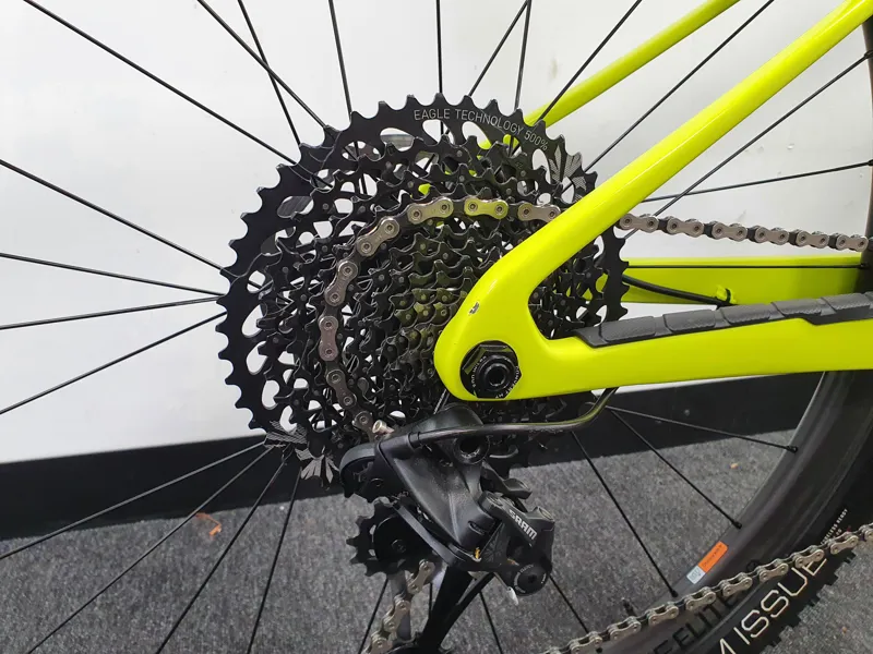 Ex Demo Trek Supercaliber 9.8 Full Suspension Mountain Bike 2020 in Volt Fade X-Large-3