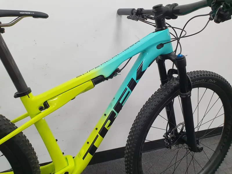 Ex Demo Trek Supercaliber 9.8 Full Suspension Mountain Bike 2020 in Volt Fade Small-3
