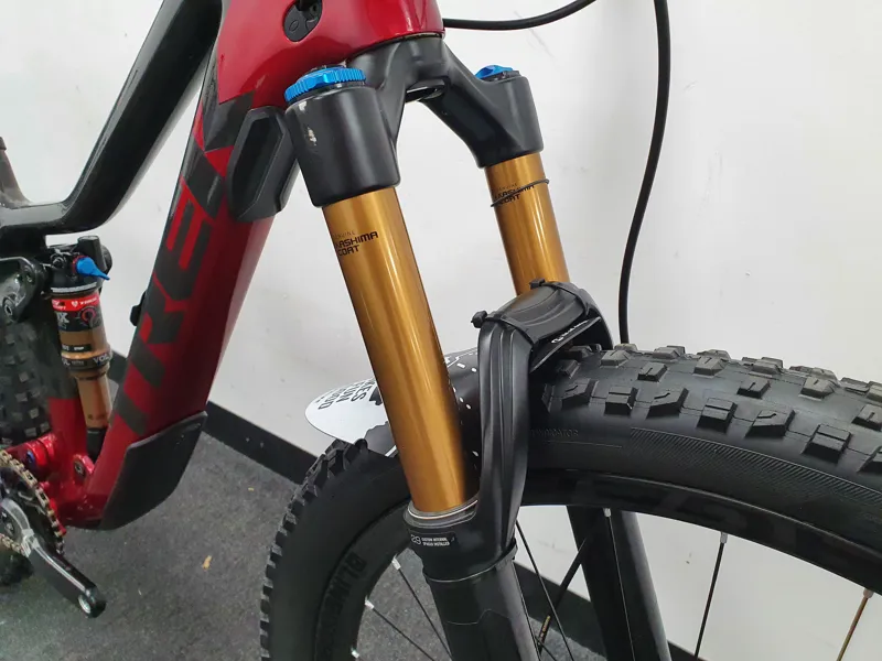 Ex Demo Trek Fuel EX 9.9 XO1 Full Suspension Mountain Bike 2020 in Red Carbon Small-6