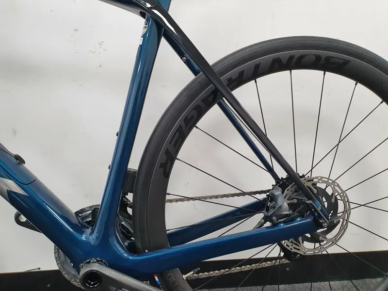 Ex Display Trek Domane SL 7 Etap Disc Carbon Road Bike 2021 in Blue-7