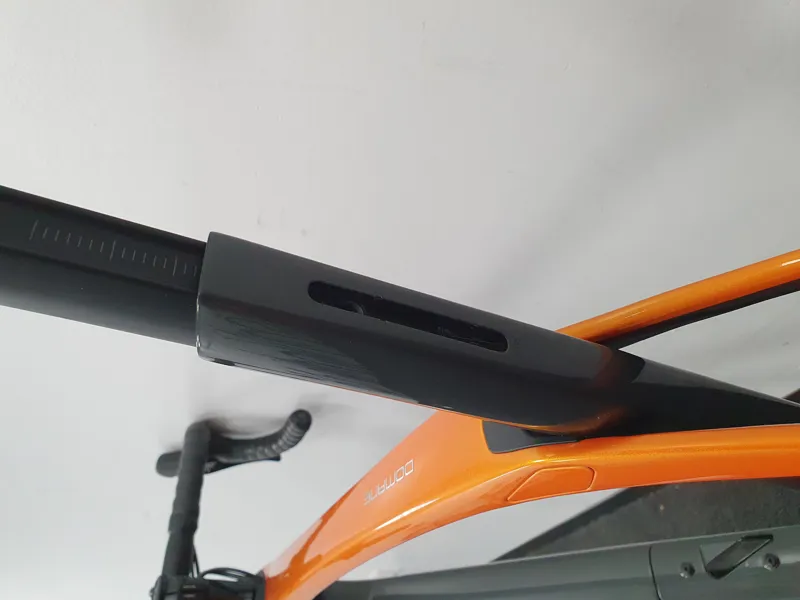 Ex Display Trek Domane SL 5 Carbon Road Bike 2021 in Orange Grey 58cm-5