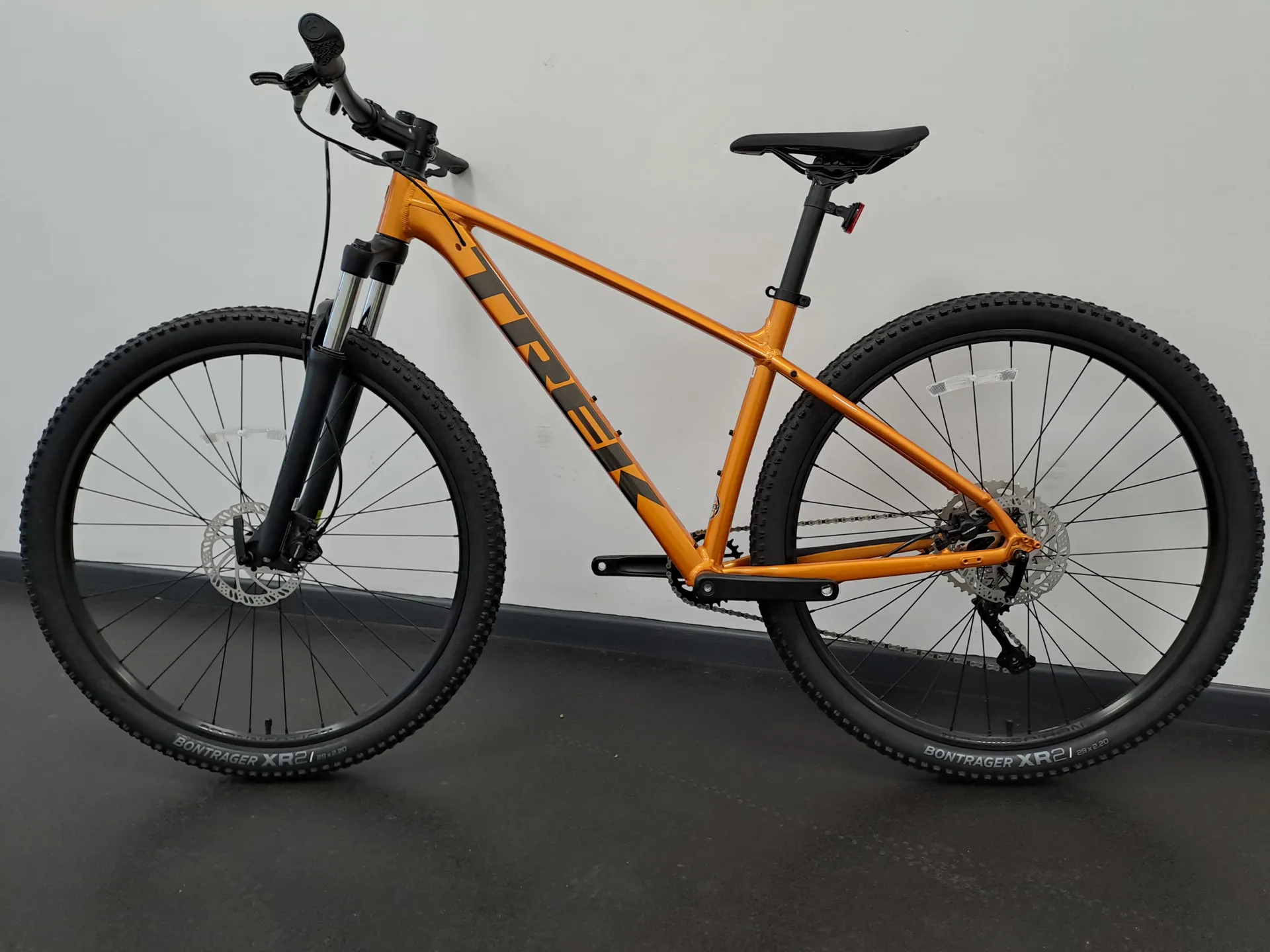EX DISPLAY Trek Marlin Hardtail Mountain Bike MediumLarge 2023