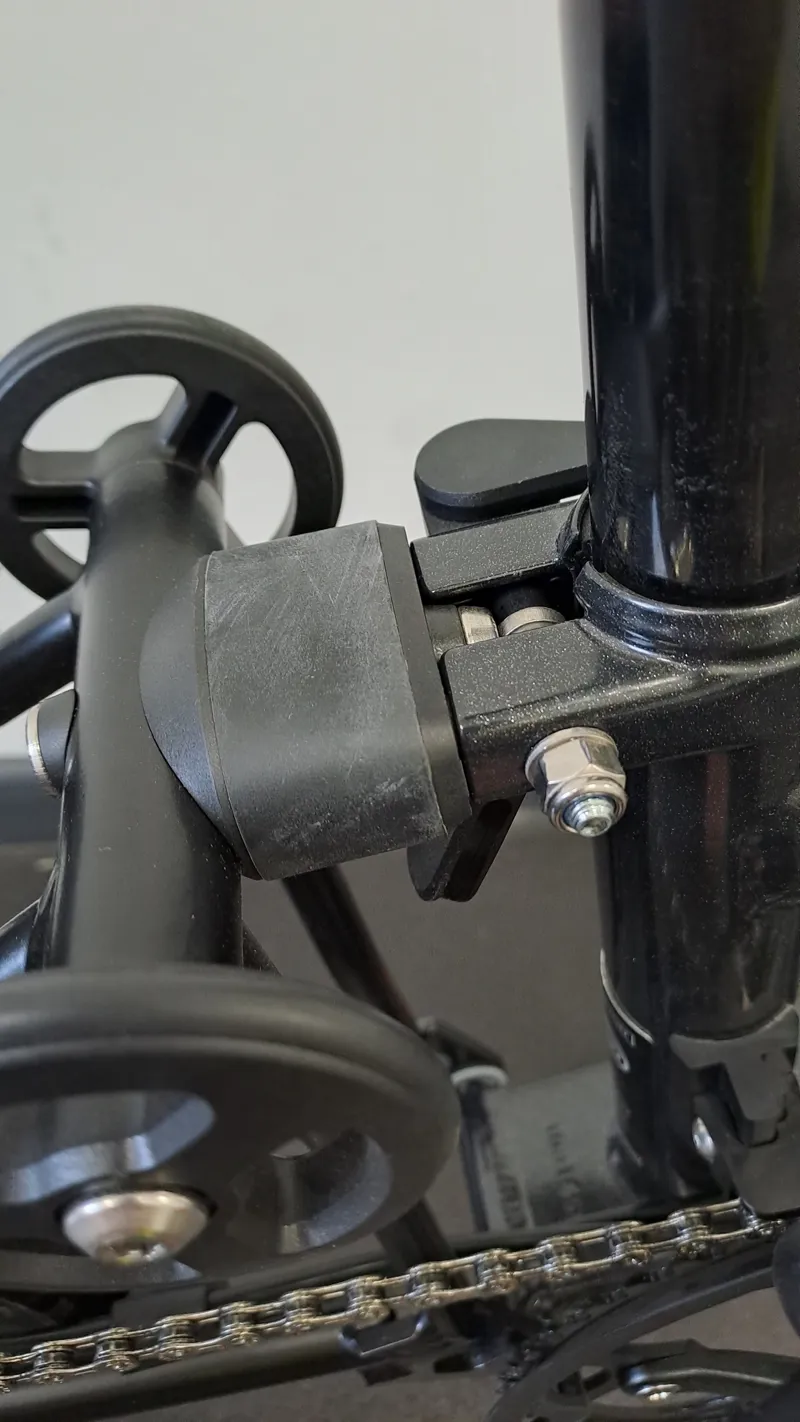 EX DISPLAY Brompton P Line Urban Folding Bike MID 2023 in Midnight Black-1