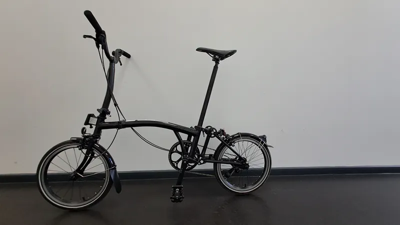 EX DISPLAY Brompton P Line Urban Folding Bike MID 2023 in Midnight Black-3