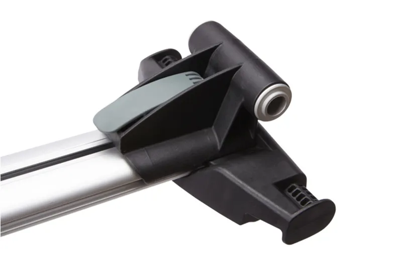 Thule RoundTrip Pro Semi-rigid Bike Case with Assembly Stand-4