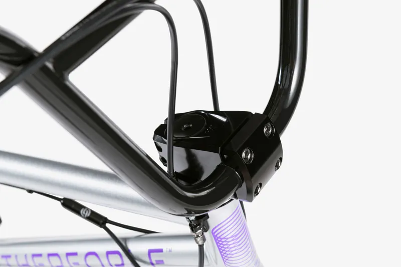 Wethepeople Versus Freestyle 20 inch Wheel BMX 2023 in Hologram Silver-3