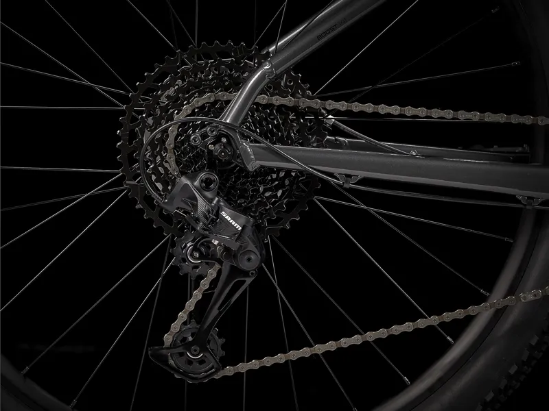 Trek X-Caliber 8 Hardtail Mountain Bike 2021 in Lithium Grey-2