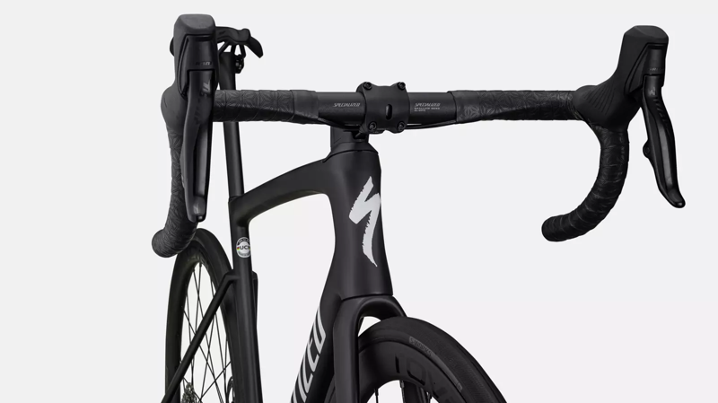 Specialized Tarmac SL7 Expert Road Bike 2023 in Carbon/White-4