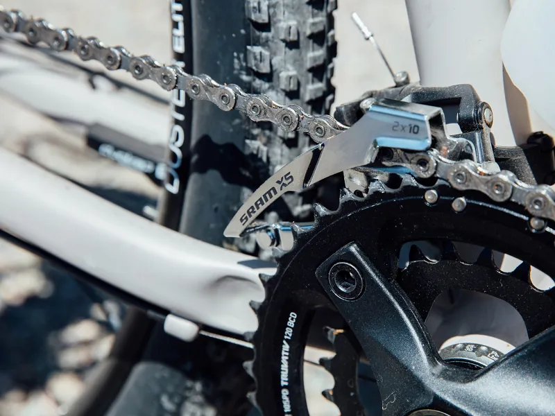 Trek 920 Touring Bike 2021 in Matte Sandstorm-7