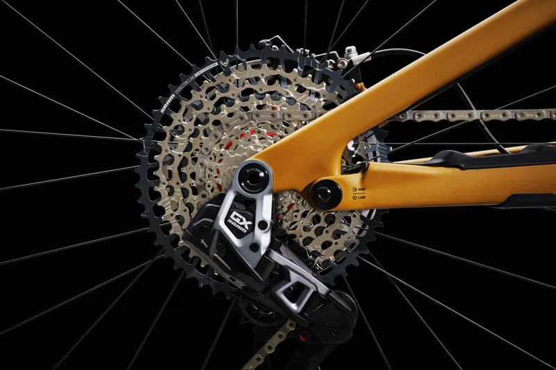 Specialized Turbo Kenevo SL 2 Expert Full Suspension Electric Mountain Bike 2024 in Harvest Gold/Obsidian-6