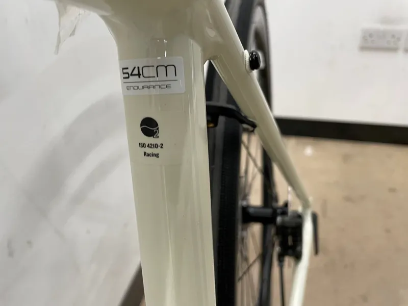 Ex Display Trek Domane AL 4 Disc Sportive Road Bike 54cm 2021 in Era White-2