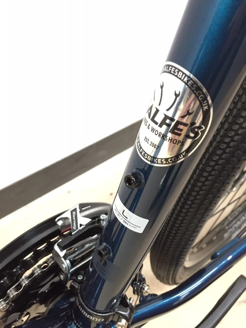 EX-Display Trek Dual Sport 2 Large Hybrid Bike 2021 in Mulsanne Blue-2